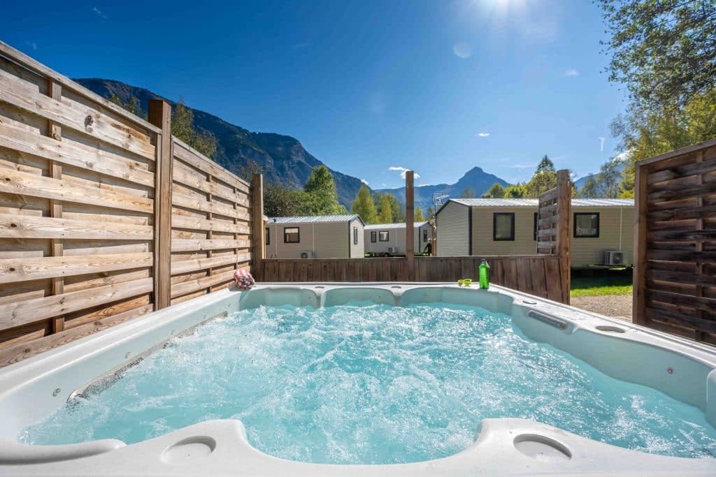 camping avec jacuzzi privatif Isère