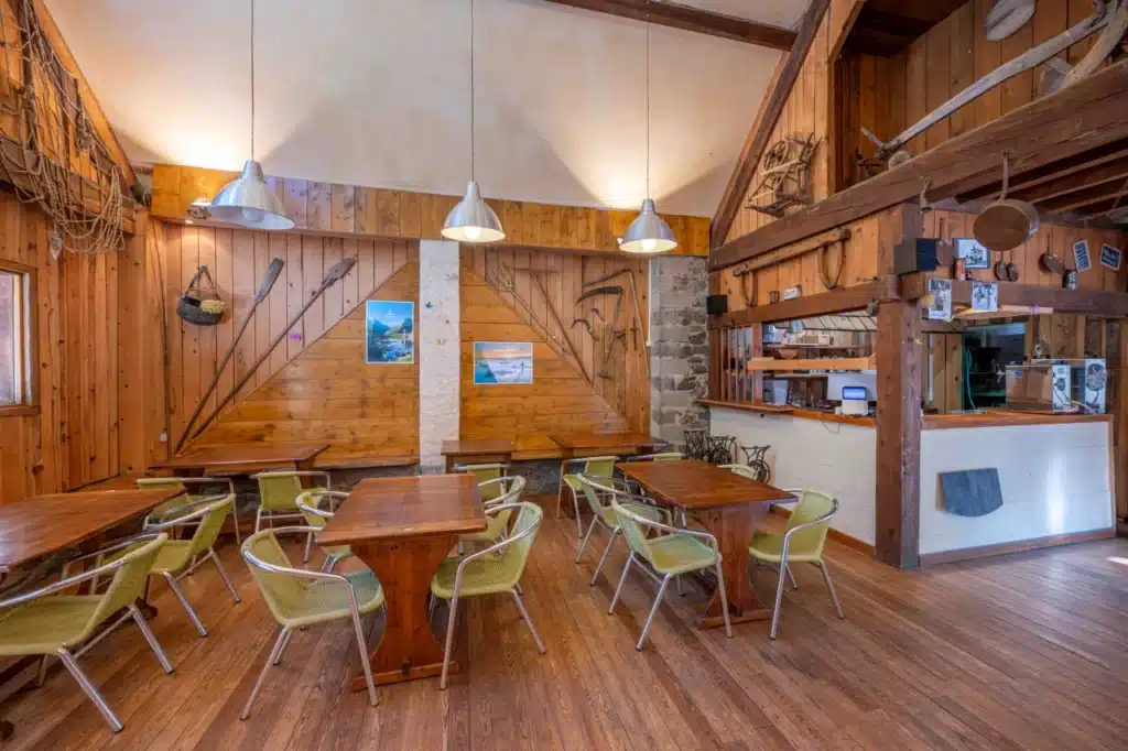 109 Camping Alpes Huez Coloprteur Ciela Restaurant