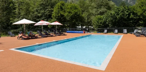 .Piscine 5 Camping LeBourgdOisans LeColporteur Ciela Village Piscine 177 e1760600137765