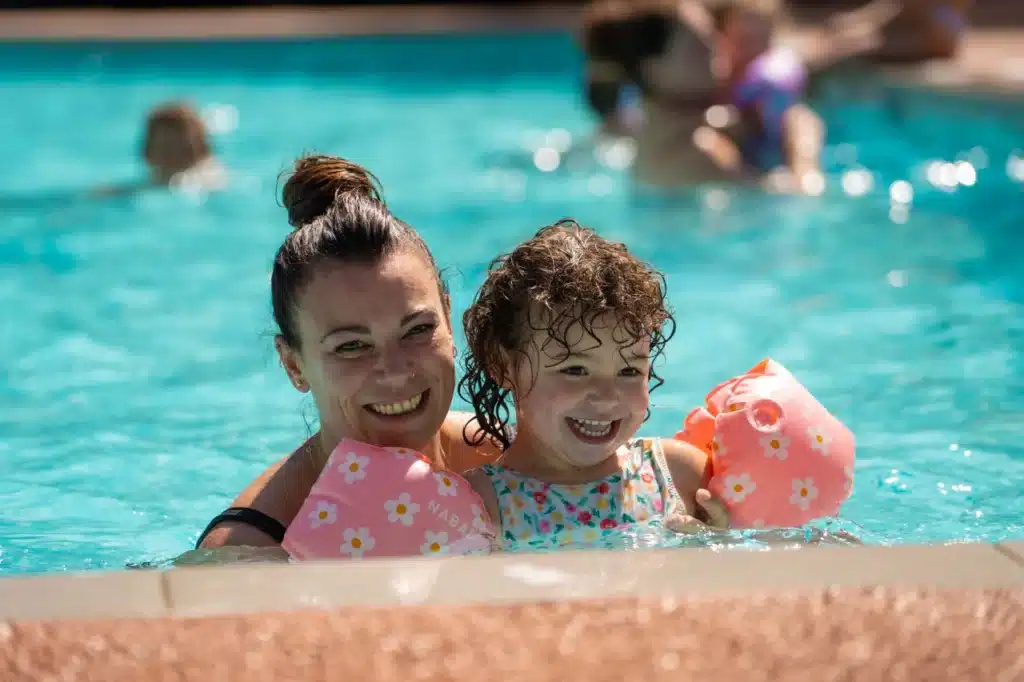 Camping LeBourgdOisans LeColporteur Ciela Village Piscine 199