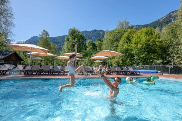 .Accueil 12 021 Camping Isere Colporteur Ciela Village Parc Aquatique